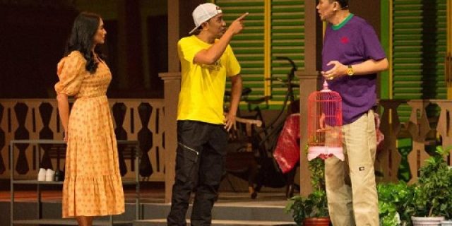 Roy Suryo: Lucu, Pasukan Bawah Tanah versus Pentas Si Manis Jembatan Merah Teater Indonesia Kita di TIM