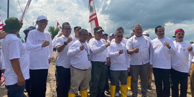 SKK Migas dan KKKS Tanam 2.500 Pohon Bambu di Eco Bamboo Park Magetan