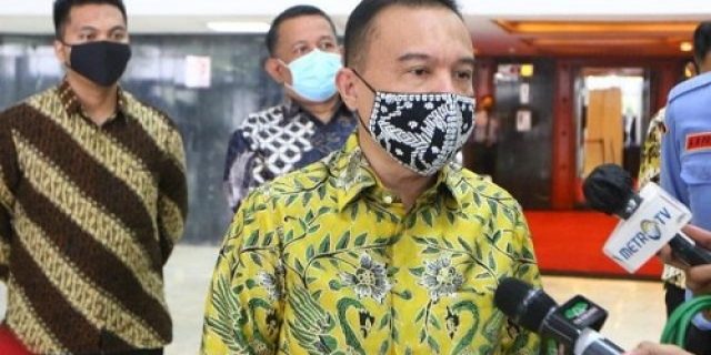 Abaikan Aspirasi Rakyat Yang Minta PT 0%, DPR Mewakili Siapa?