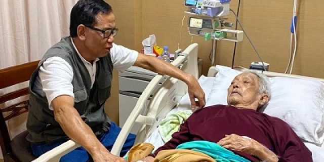 lawan Oligarki Bambu Runcing Senjatamu