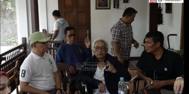 Pesan Pak Mudrick Sangidu – Demo Bambu Runcing