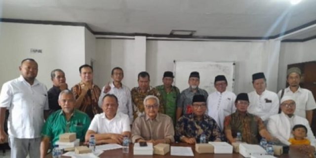 Kyai, Ulama, Dan Tokoh Senior PPP Bertemu Di Solo, Menyikapi Kebijakan Politik DPP
