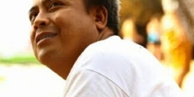 Sri Widodo Soetardjowijono : Robohnya Boneka Kami