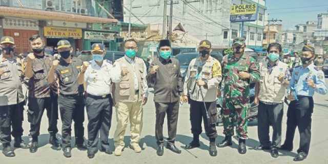 Polres Tebing Tinggi Bagikan 23 Ribu Masker Gratis
