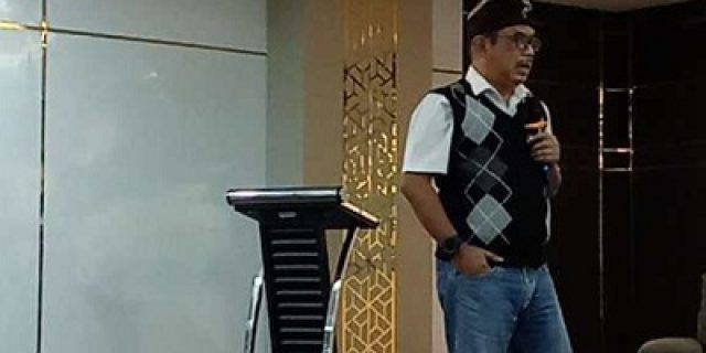 Menurut Taufiq Yang Tepat Saat Ini Bukan Dekrit Tapi People Power