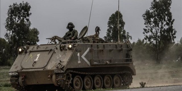 Israel menarik satu divisi tentara dari Gaza Israel menarik satu divisi tentara dari Gaza