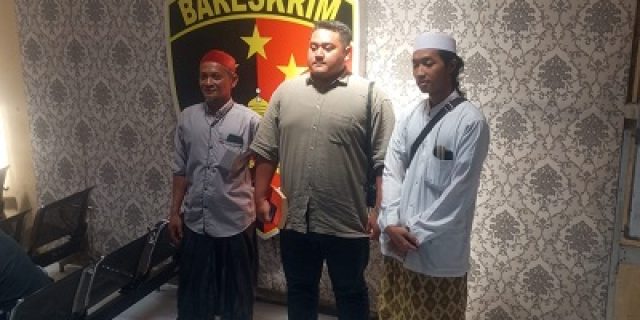 Kepala KUA Kras Kabupaten Kediri Ditetapkan Pelaku Pengeroyokan, Kuasa  Minta Kapolresta Kediri Melakukan Penahanan