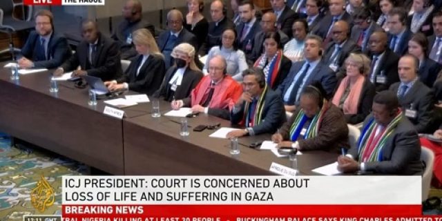 Afrika Selatan merayakan saat pengadilan dunia mengeluarkan perintah mengenai kasus genosida Israel