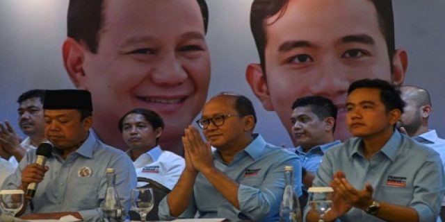 Ahmad Cholis Hamzah: TKN Prabowo-Gibran Didominasi Konglomerat