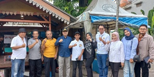 Antisipasi Potensi Antrian,  TPS 29 Harjamukti Berinovasi Tambah Bilik