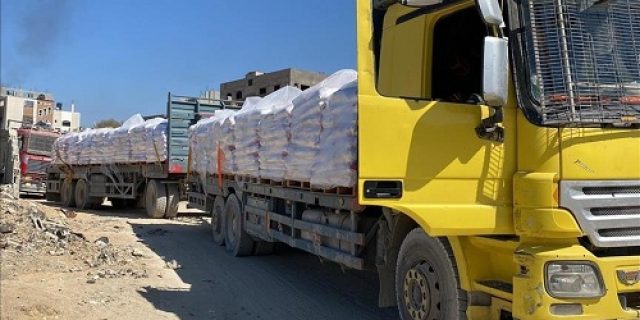 634 truk bantuan memasuki Gaza berdasarkan kesepakatan gencatan senjata