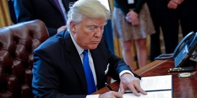 Laporan: Trump mengatakan tarif timbal balik akan menargetkan ‘semua negara’