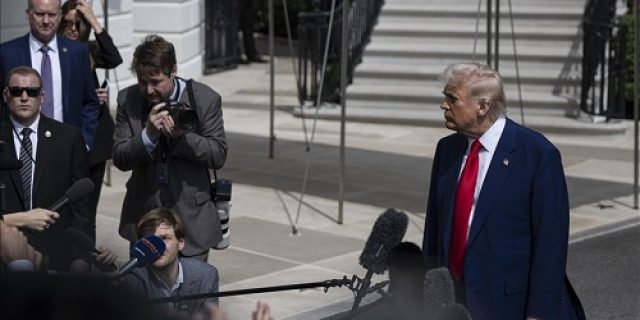 Trump mengatakan dia akan “senang sekali” mencapai kesepakatan dagang dengan China