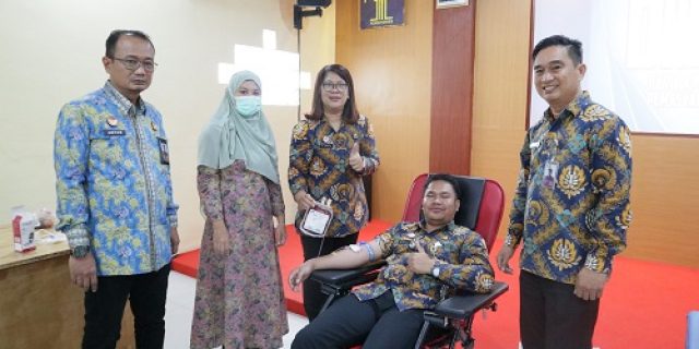 Sambut Hari Bakti Pemasyarakatan Ke-60, Lapas Tebing Tinggi Laksanakan Donor Darah