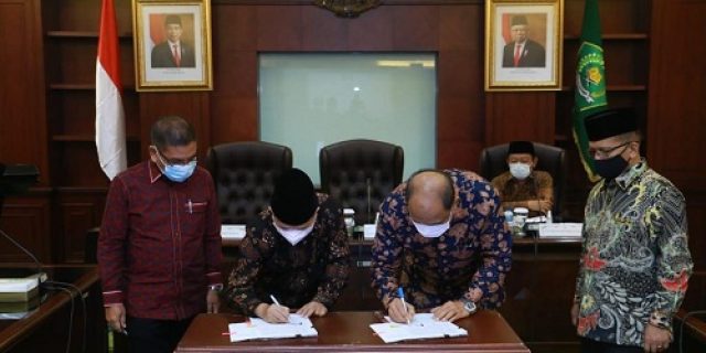 Walikota Tebingtinggi Dan Kemenag RI Tanda Tanagani Serah Terima Aset Daerah