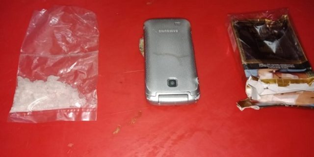 Bawa Sabu Didalam Saku, Robby Digeledah Polisi