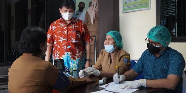 STaf Ahli Gubernur Sumatera Utara Tinjau Penanganan Covid-19 di Kota Tebingtinggi