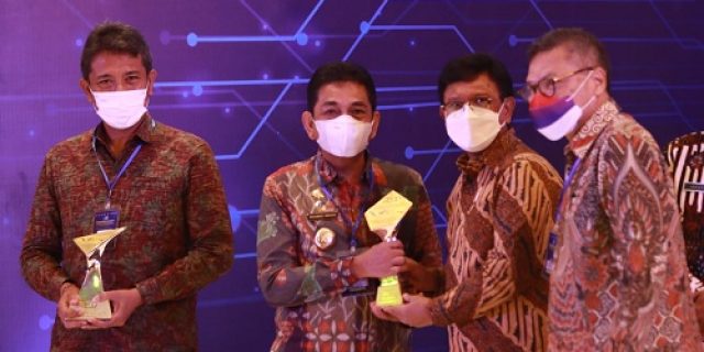 Kota Tebingtinggi Terima Penghargaan TP2DD Terbaik Se-Sumatera