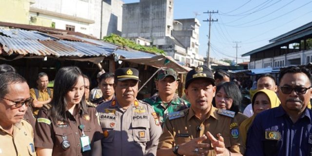 Walikota Tebingtinggi Tegaskan Tidak Ada Relokasi Pedagang Pasar Pada Pelaksanaan Revitalisasi Pasar Inpres Walikota Tebingtinggi Tegaskan Tidak Ada Relokasi Pedagang Pasar Pada Pelaksanaan Revitalisasi Pasar Inpres