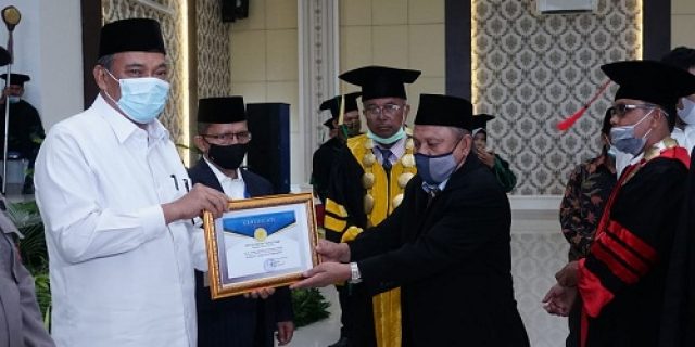 Walikota Tebingtinggi Hadiri Wisuda STIT Al Hikmah Tebingtinggi
