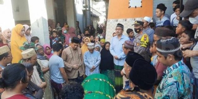 Anak Ulama Tuban KH Arrazy Hasyim Tertembak Pistol Pengawal Pribadi
