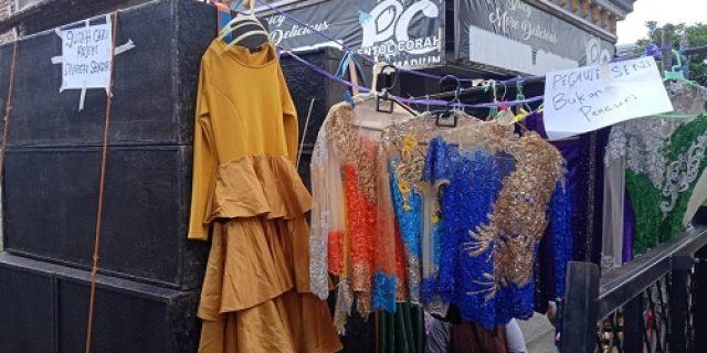 2 Tahun nganggur, pekerja seni Ngawi lakukan aksi unjukrasa melelang alat-alat yang dimiliki