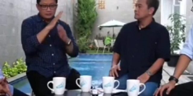 Ubaedilah Badrun: Cara Mereka Memajukan Presiden/Wapres Itu Kotor dan Jorok Ubaedilah Badrun: Cara Mereka Memajukan Presiden/Wapres Itu Kotor dan Jorok