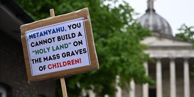 Mahasiswa dirikan perkemahan di University College London sebagai bentuk solidaritas terhadap Gaza