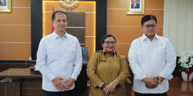 Bersama Wamendagri Samakan Persepsi Transmigrasi Papua, Wamen Viva Yoga: Akan Kita Bahas Dengan Anggota DPD dan Para Tokoh Papua Bersama Wamendagri Samakan Persepsi Transmigrasi Papua, Wamen Viva Yoga: Akan Kita Bahas Dengan Anggota DPD dan Para Tokoh Papua