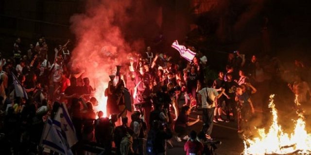 Puluhan ribu warga Israel protes anti-pemerintah, minta Netanyahu mundur