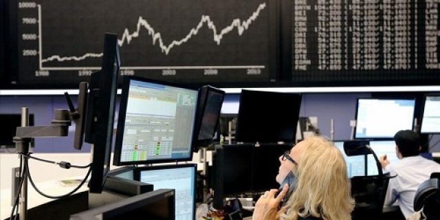 WTO memproyeksikan ketidakpastian tarif akan menyebabkan penurunan 0,2% dalam volume perdagangan global pada tahun 2025