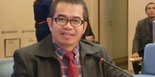 Yudi Latif: Teologi Sains
