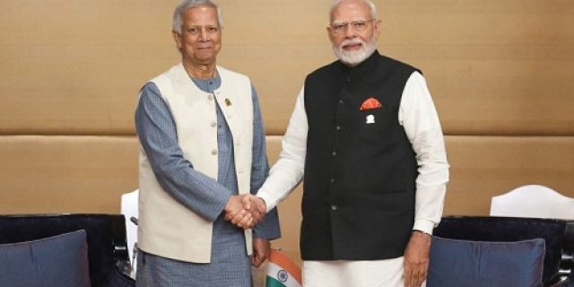 Modi dari India dan Yunus dari Bangladesh mengadakan pembicaraan pertama sejak pemberontakan 2024 Modi dari India dan Yunus dari Bangladesh mengadakan pembicaraan pertama sejak pemberontakan 2024