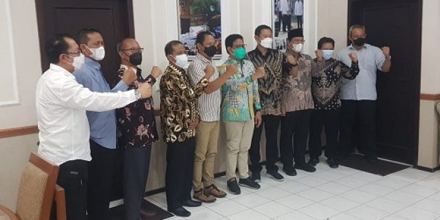 Menteri Desa Apresiasi Penanganan Program Berkelanjutan Desa Mandiri di Lamongan
