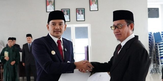 Walikota Tebingtinggi Lantik Muhammad Syah Irwan Sebagai Penjabat Sekretaris Daerah,Tekankan Amanah Dan Integritas