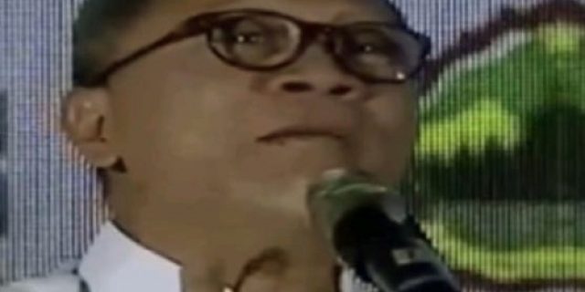 Demi Urusan Politik Sholat Dibuat Candaan Demi Urusan Politik Sholat Dibuat Candaan