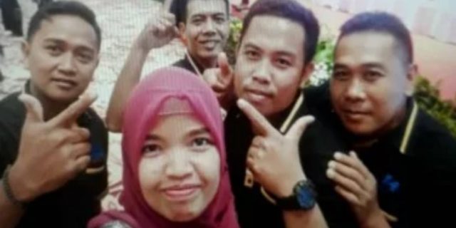 Pose 2 Jari Usai Acara Jokowi, Karyawan Hotel di Lombok Ditangkap Polisi