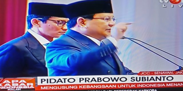 Pidato Kebangsaan Prabowo (1) : Emak-emak Mengeluh, Harga Bahan Pokok Terus Melonjak Naik