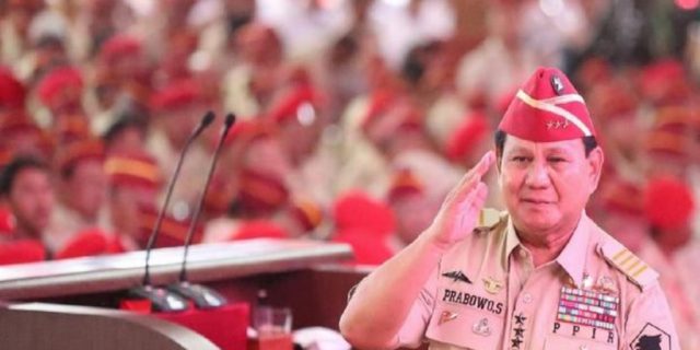 Ribuan Purnawirawan TNI/Polri Datangi Rumah Prabowo, Berikan Dukungan Untuk Indonesia Menang
