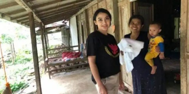 Relawan Bidadari Indonesia “Blusukan” Di Jawa Tengah Kenalkan Prabowo-Sandi