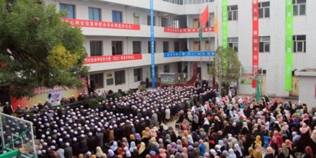 Pemerintah China Tutup Sekolah-Sekolah Islam, Alasannya Mengganggu Kesuburan Komunis