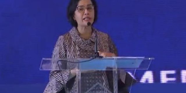 Pengakuan Jujur Sri Mulyani (1) : Ekonomi RI Ternyata Tumbuh Tak Merata