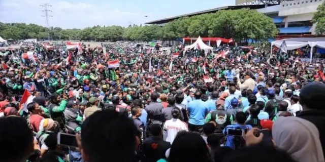Kecewa Pada Jokowi, Ribuan Ojek Online Deklarasikan Dukungan Prabowo-Sandi