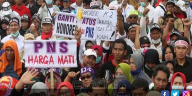 Honorer K2 Jatim: Tidak Ada yang Bisa Diharapkan dari Jokowi