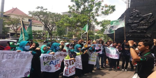 HMI Semarang Tuntut Jokowi Turunkan Harga Pangan Dan Bahan Pokok