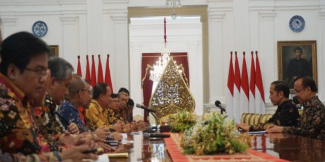 Rektor ITS dan ITB Temui Jokowi Paparkan Produksi Motor Listrik GESITS