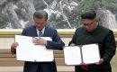 Pemimpin Korsel-Korut tandatangani dokumen di Pyongyang