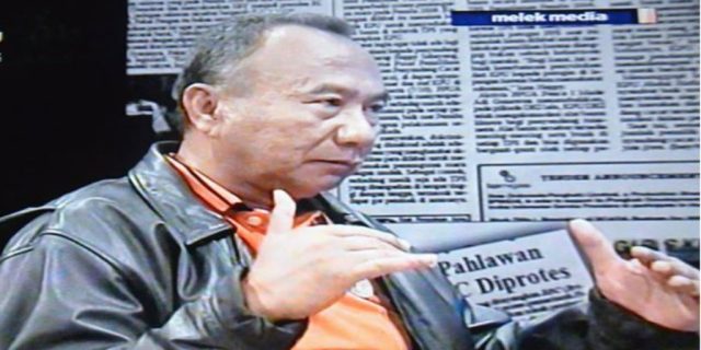 RATNA SARUMPAET DAN RAPUHNYA KEBENARAN