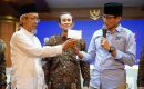 Luar Biasa, Emak-Emak Surabaya Beri Sumbangan Kampanye Ke Sandi
