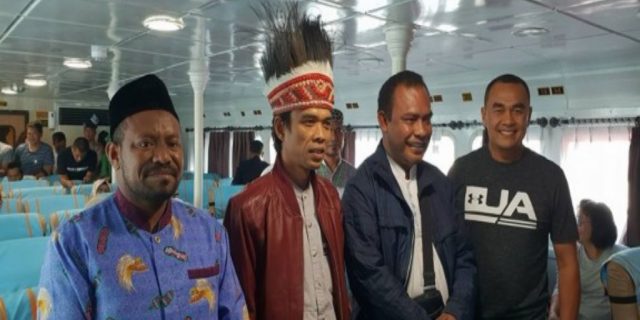 Ceramah Di Papua Ustad Abdul Shomad Disambut Antusias